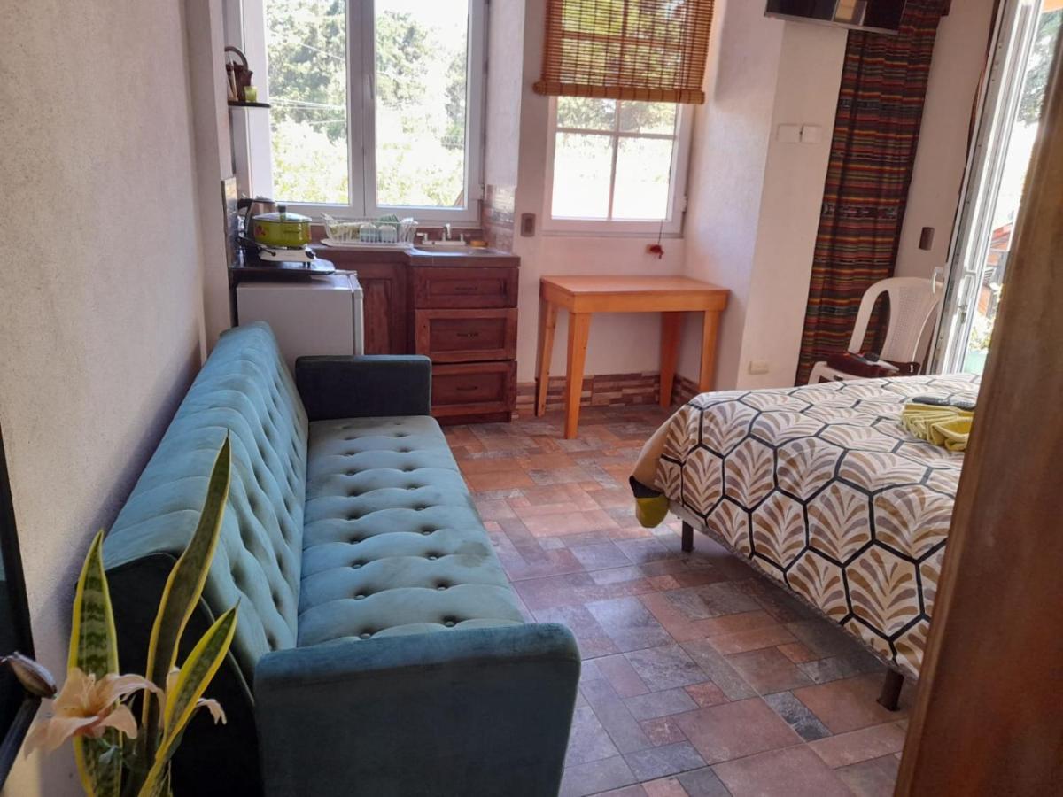 Hosteria Del Centro Santiago Atitlan Exterior photo