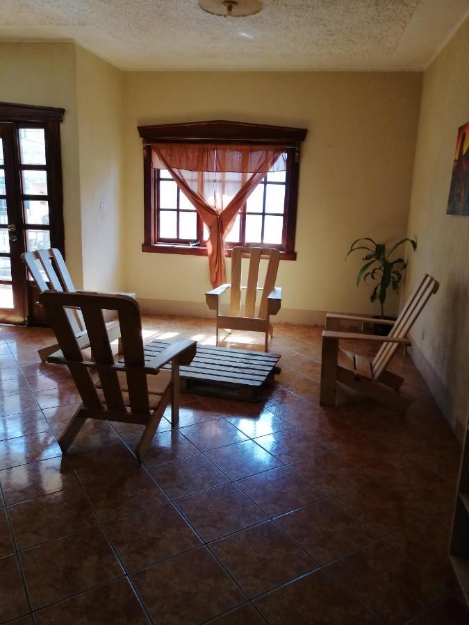 Hosteria Del Centro Santiago Atitlan Exterior photo